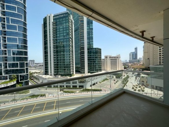 3 Bedrooms Maid Apartment Sale Dorra Bay