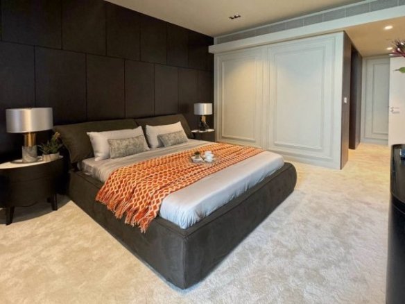 4-Bedroom Townhouse for Sale at Bluewaters Residences, Dubai