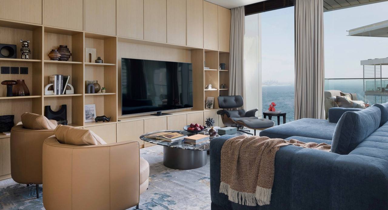 4-Bedroom Townhouse for Sale at Bluewaters Residences, Dubai